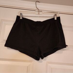 OP stretchy black shorts L